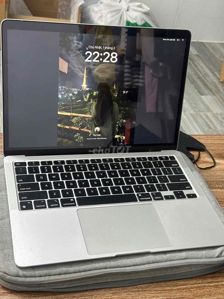 Apple MacBook Air M1 13.3 inch 8GB. Mua bán Laptop tại Quận 12 Tp Hồ Chí Minh được đăng bởi Đạt hình 1
