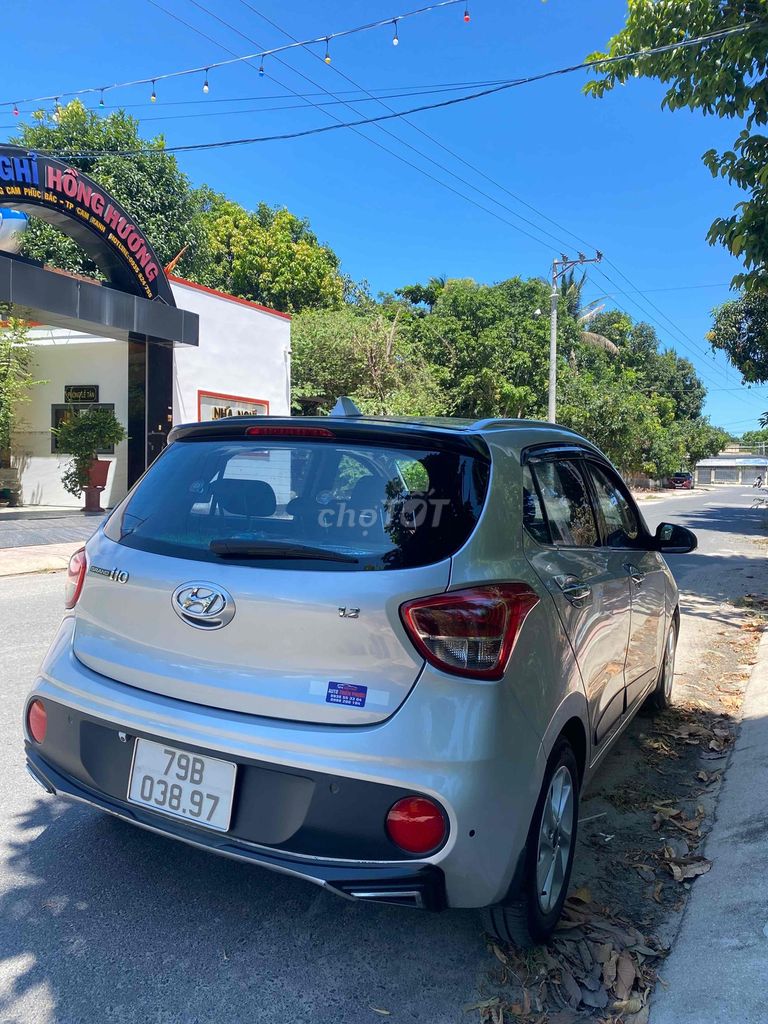 Hyundai Grand i10 2018 Sedan 1.2 MT - 90000 km. Mua bán Ô tô tại Thành phố Cam Ranh Khánh Hòa được đăng bởi Vũ Quốc Hùng hình 2