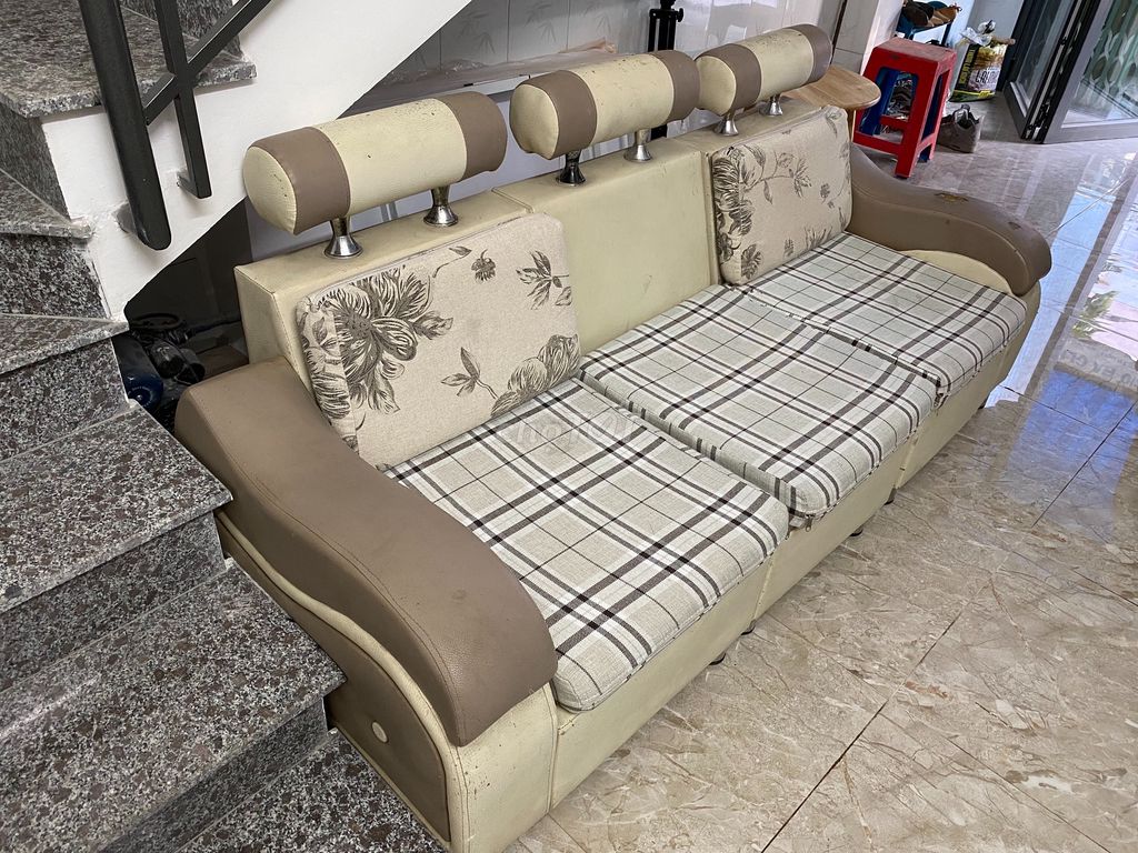 0373332448 - Ghế Sofa màu nâu cà phê