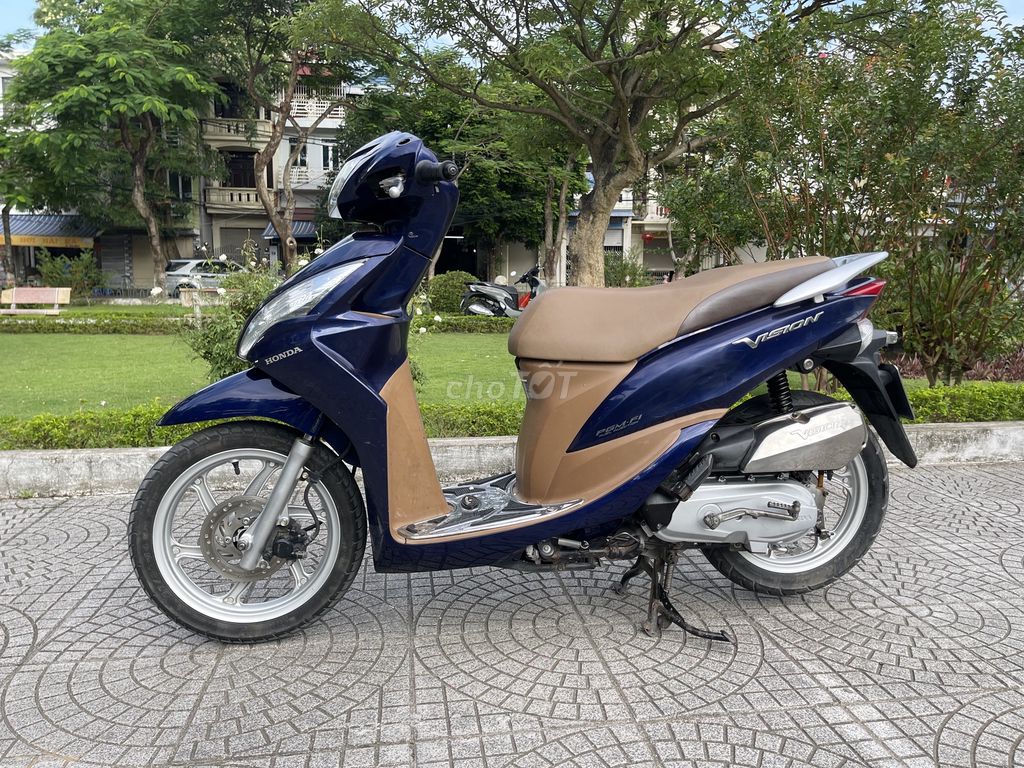 Honda Vision 2014, синий и коричневый