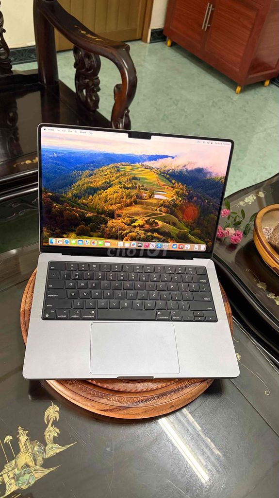 Macbook pro 14inch m1/16/512gb+sạc. Mua bán Laptop tại Thành phố Thủ Dầu Một Bình Dương được đăng bởi Phạm Bảo Ngọc hình 1