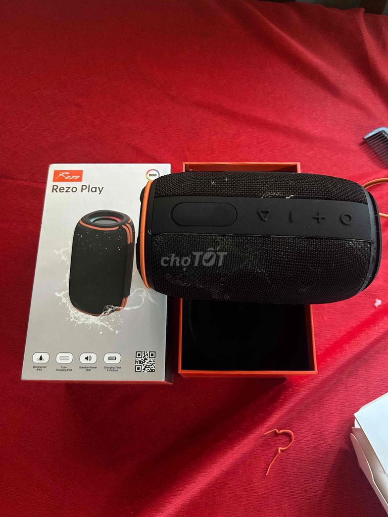 Loa Bluetooth Rezo Play Đen IPX6. Mua bán Tivi, Âm thanh tại Huyện Bình Chánh Tp Hồ Chí Minh được đăng bởi Nắng Cực hình 1