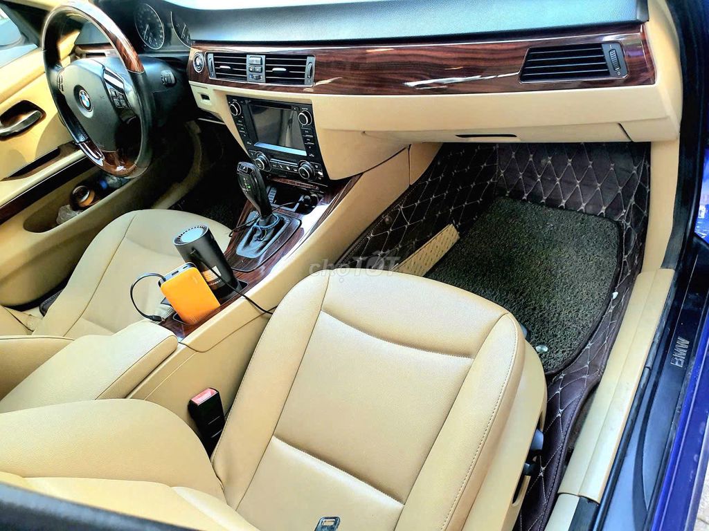 BMW 3 Series 20***00 km. Mua bán Ô tô tại Quận Hoàng Mai Hà Nội được đăng bởi Anh Tú hình 4