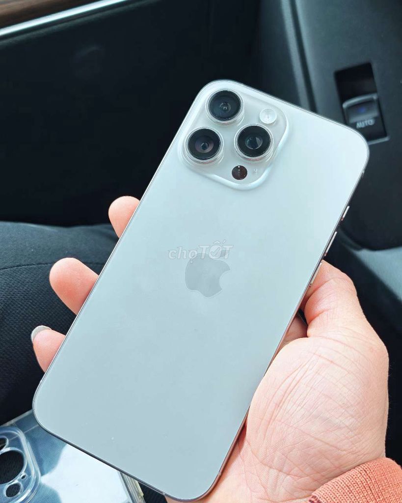 Apple iPhone 16 Pro Max 256GB Titan LL/A. Mua bán Điện thoại tại Huyện Gia Lâm Hà Nội được đăng bởi Đào Minh Tuấn hình 1