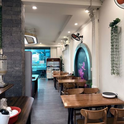 Cho thuê Mặt bằng kinh doanh/Nhà hàng đường Âu Cơ