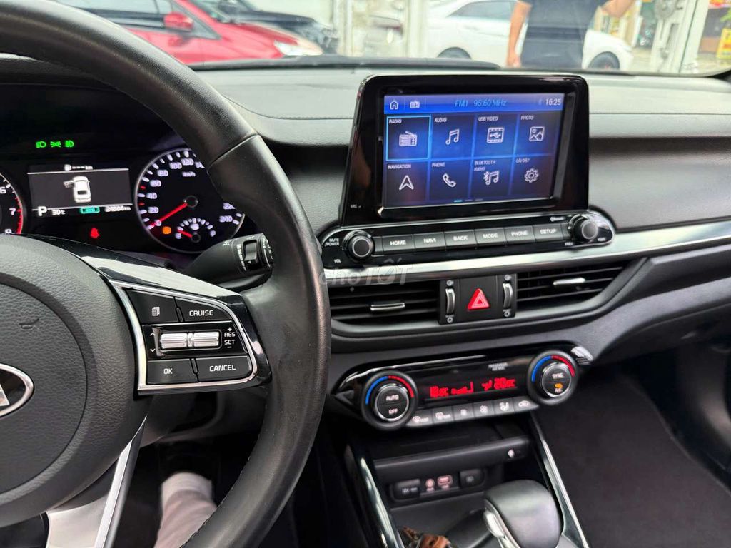Kia cerato 2.0L - 24000 km. Mua bán Ô tô tại Thành phố Thủ Đức Tp Hồ Chí Minh được đăng bởi Ms Hiệp  hình 9