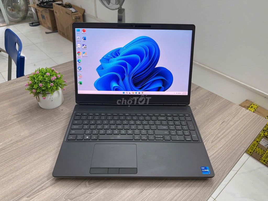 Dell Precision 7560 i7-11850H 15.6 inch 16GB/512GB Like New. Mua bán Laptop tại Quận 10 Tp Hồ Chí Minh được đăng bởi Hội Đồ Điện Tử hình 1
