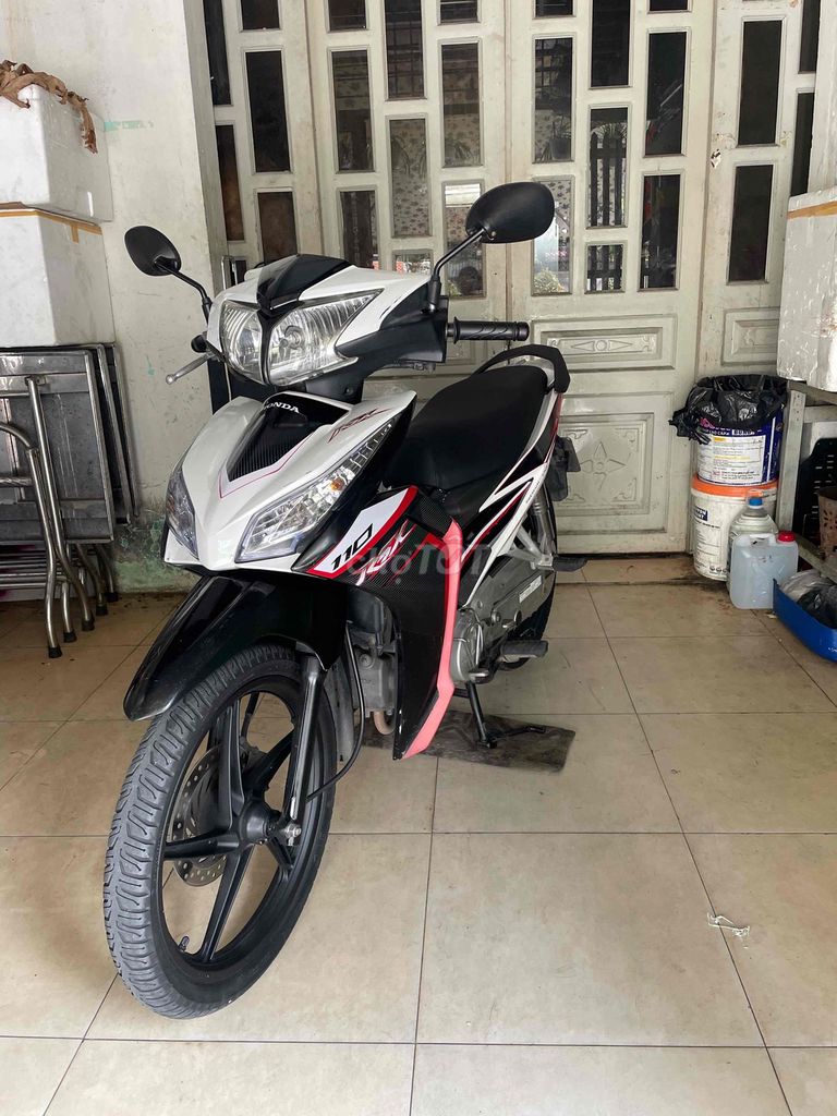 Honda Wave RSX японский от собственника, куплен новым в 2013 году