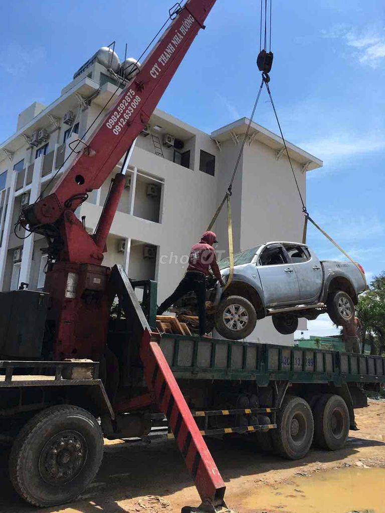 Bán lại cần cẩu Mỹ