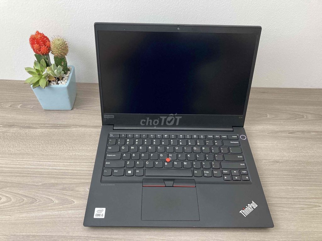 Lenovo Thinkpad E14 i5 th10 ram 8gb 128 14'FHD