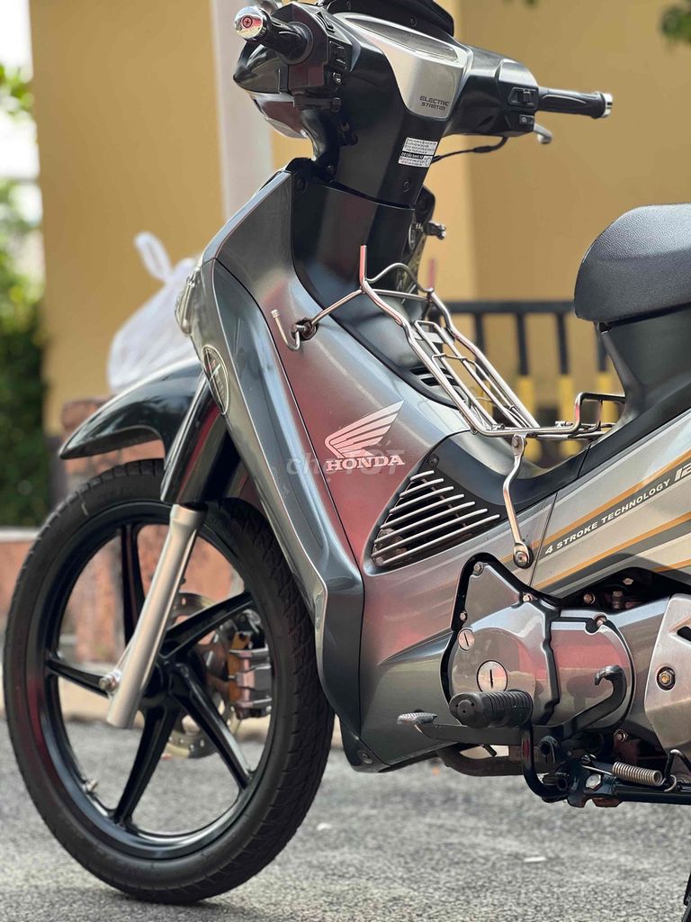 Honda Future Neo GT Đen Xám. Mua bán Xe máy tại Quận Bình Tân Tp Hồ Chí Minh được đăng bởi Vĩ Thành Hưng hình 7