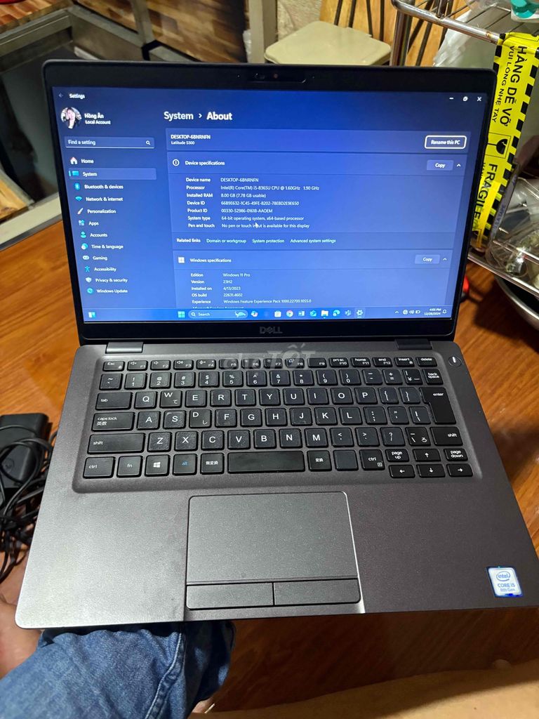 thanh lý laptop Dell core I5 8365U máy keng