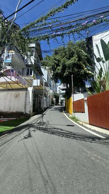 NHÀ PHỐ 4 TẦNG CÁCH CHỢ ĐL CHỈ 2KM,Ô TÔ ĐỖ TRONG NHÀ GIÁ GIÁ 7,4 TỶ TL