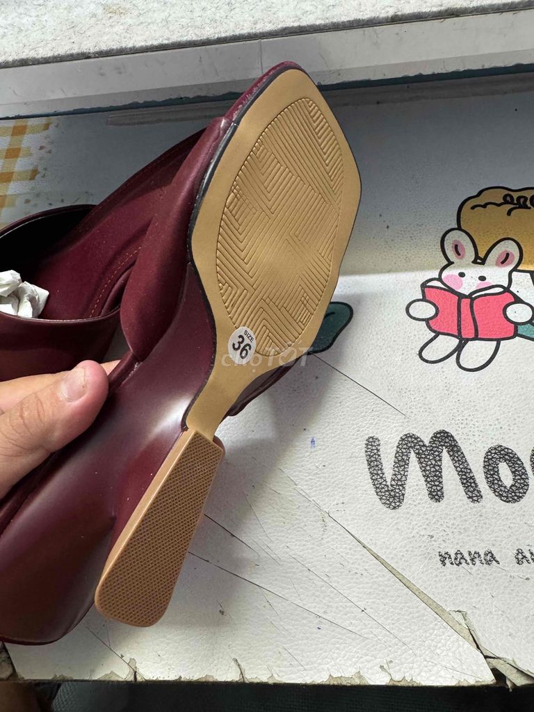 Guốc cao gót Nữ G-57 Đỏ đô 36 Satin. Mua bán Giày dép tại Quận 12 Tp Hồ Chí Minh được đăng bởi tiểu vy hình 1