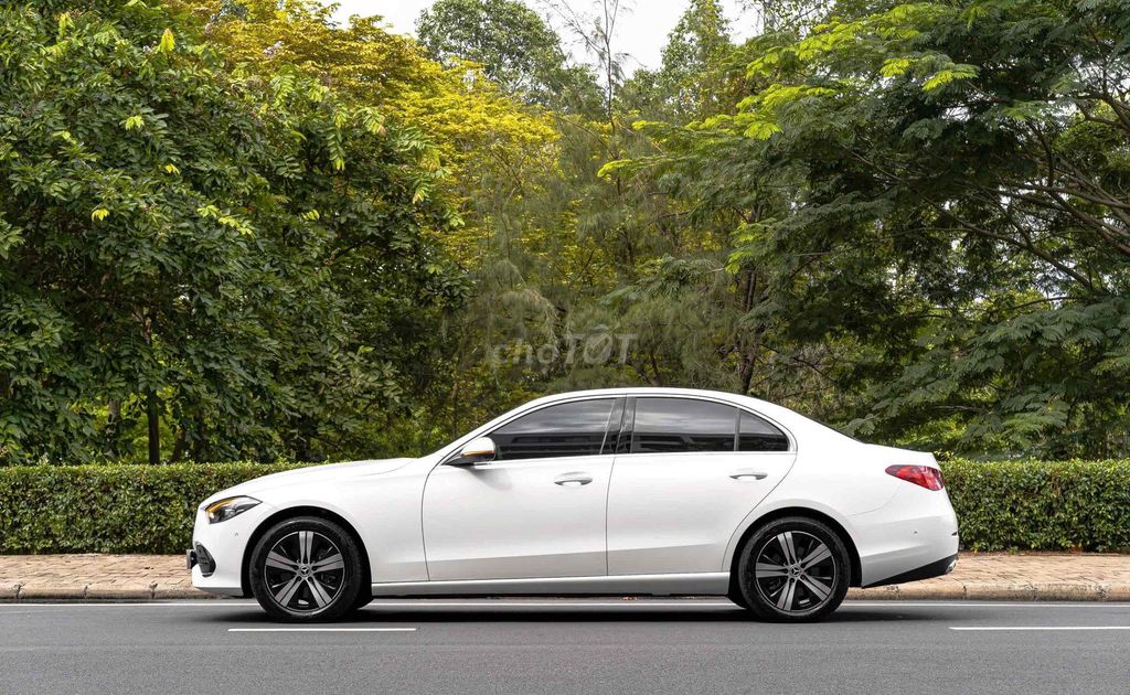 C200 Plus All new  2022 màu trắng cá nhân siêu đẹp. Mua bán Ô tô tại Quận 7 Tp Hồ Chí Minh được đăng bởi Dương Phương hình 1