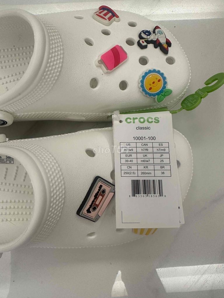 Dép Crocs. Mua bán Giày dép tại Quận Đống Đa Hà Nội được đăng bởi Chị Phương  hình 2