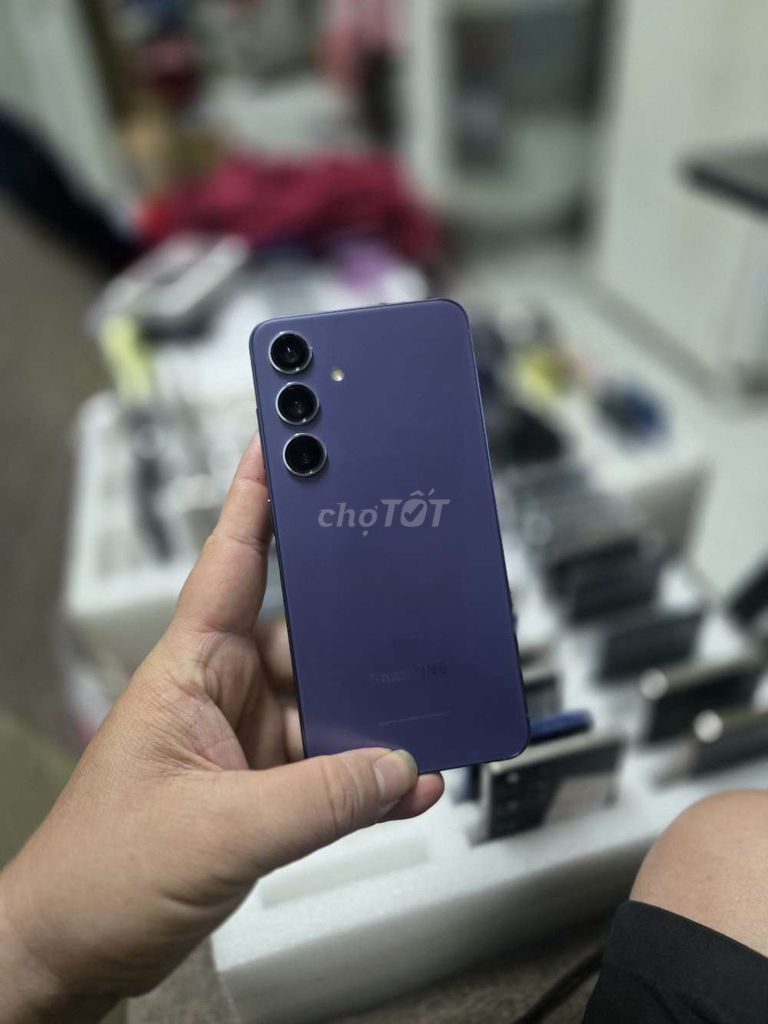Samsung Galaxy S24 5G 12GB 256GB Tím Hàn Quốc. Mua bán Điện thoại tại Thành phố Thủ Đức Tp Hồ Chí Minh được đăng bởi HỮU NGHỊ hình 1