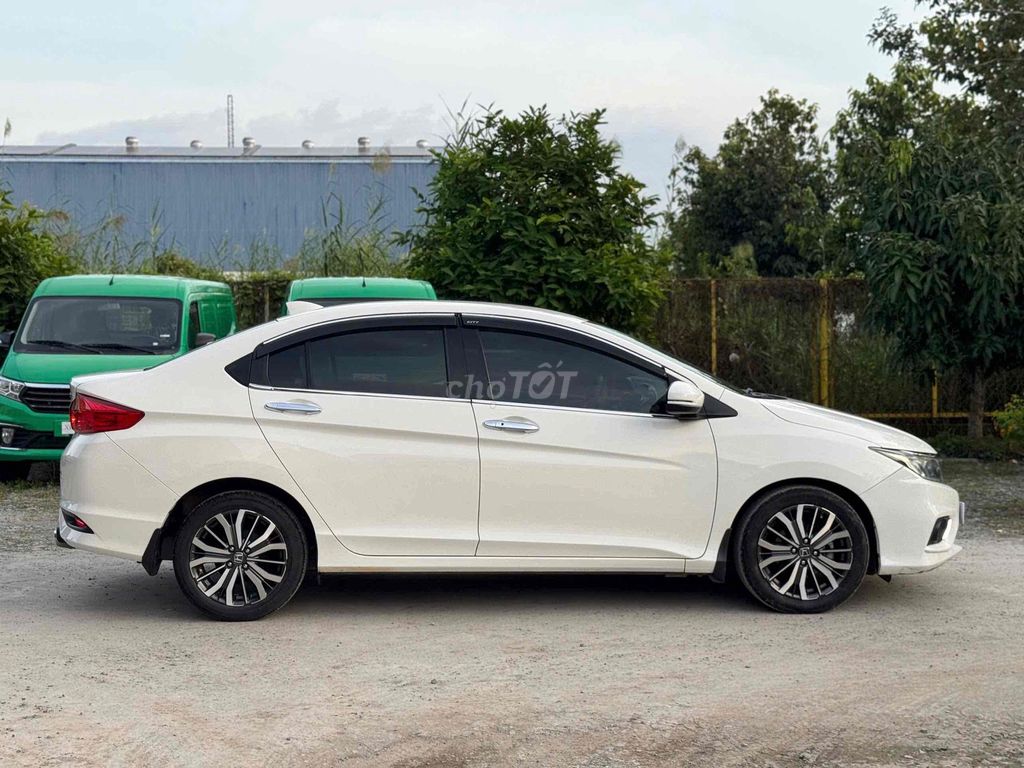 Honda City 2018 1.5 TOP - 60000 km Dưới 400Tr. Mua bán Ô tô tại Quận Ninh Kiều Cần Thơ được đăng bởi Chuyên Mua Bán Ô Tô Qua Sử Dụng Carpla Cần Thơ hình 7