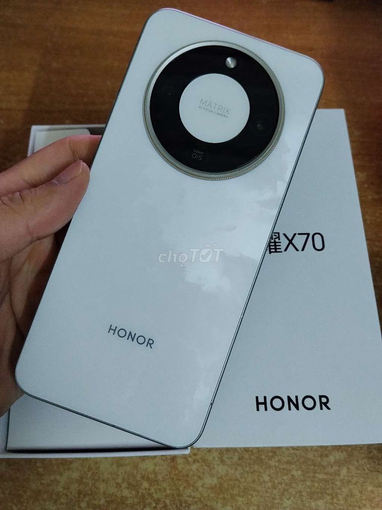 Honor X70 8GB/128GB Trắng. Mua bán Điện thoại tại Quận Thanh Xuân Hà Nội được đăng bởi Hai hình 1