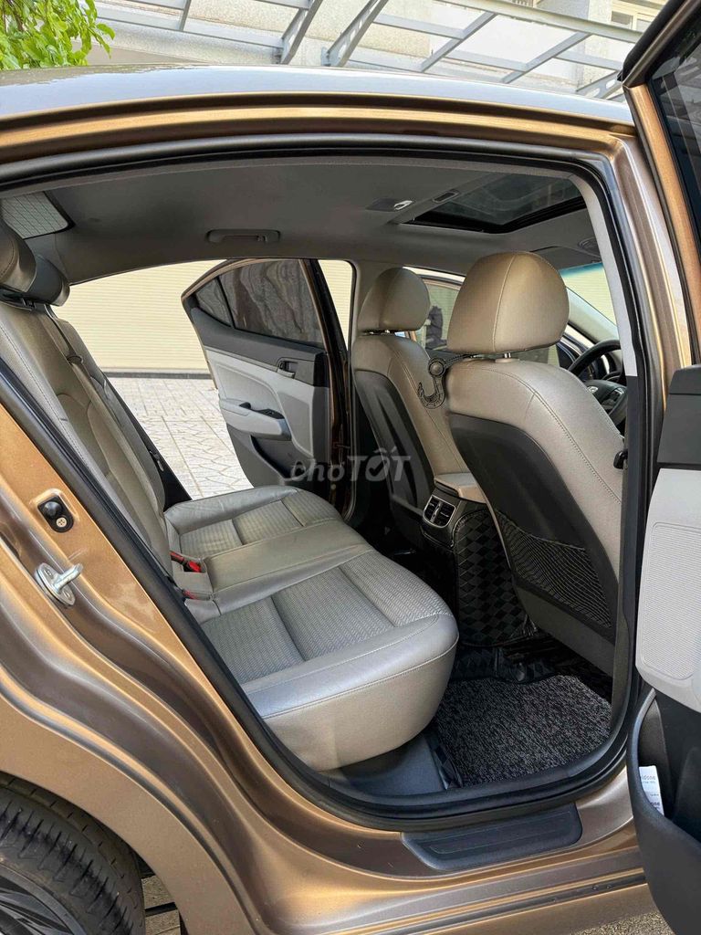 Hyundai Elantra 2016 1.6 AT - 75678 km. Mua bán Ô tô tại Thành phố Biên Hòa Đồng Nai được đăng bởi Nguyễn Long hình 13