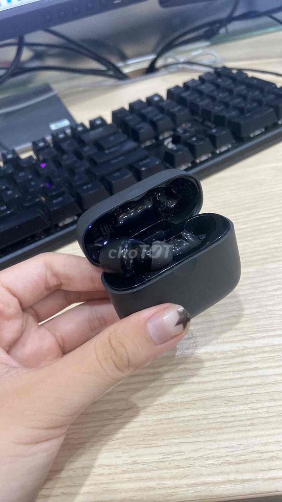 Tai trái và box Liberty Air 2 Đen. Mua bán Tivi, Âm thanh tại Thành phố Thủ Đức Tp Hồ Chí Minh được đăng bởi Vana hình 1