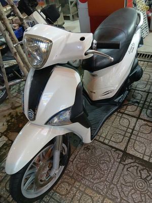 Xe hoạt động bình thường mua vê là đi. Mua bán Xe máy tại Thị xã Tân Uyên Bình Dương được đăng bởi Khôi Thạch