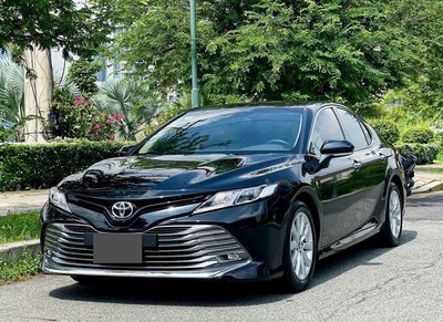 TOYOTA CAMRY 2.0G  31000 km