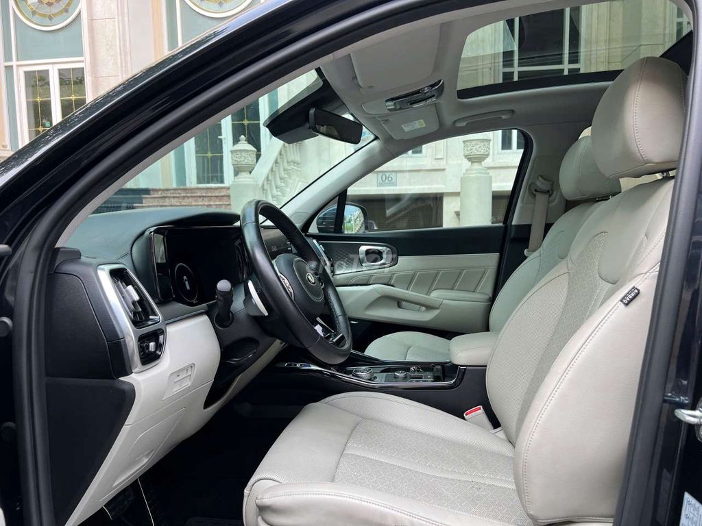 KIA SORENTO 2.2D- 39000 km. Mua bán Ô tô tại Thành phố Thủ Đức Tp Hồ Chí Minh được đăng bởi Ms Hiệp  hình 7
