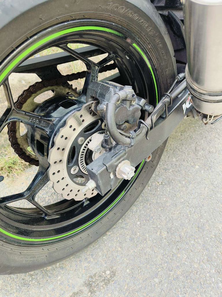 Kawasaki Ninja 300 2015 chính chủ siêu đẹp. Mua bán Xe máy tại Thành phố Thủ Đức Tp Hồ Chí Minh được đăng bởi HIỆP AN MOTO 233 QUỐC LỘ 13 CŨ HIỆP BÌNH PHƯỚC THỦ ĐỨC  hình 5