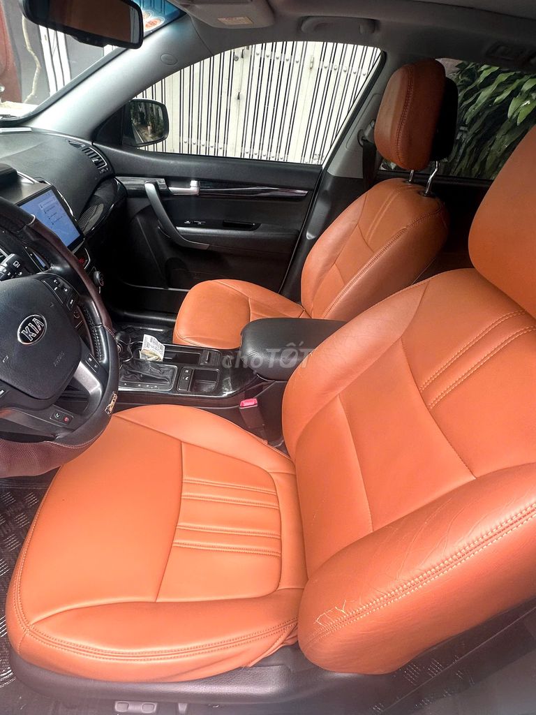 Bán xe Sorento 2014 GATH,bản new,cửa sổ trời. Mua bán Ô tô tại Quận Tân Phú Tp Hồ Chí Minh được đăng bởi  tran minh hình 8