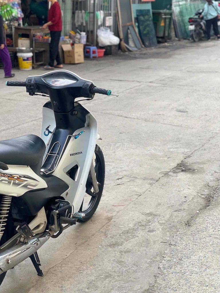 wave alpha trắng xe đẹp máy chạy bốc tiết kiệm xăn. Mua bán Xe máy tại Quận Nam Từ Liêm Hà Nội được đăng bởi Lan Phương hình 5