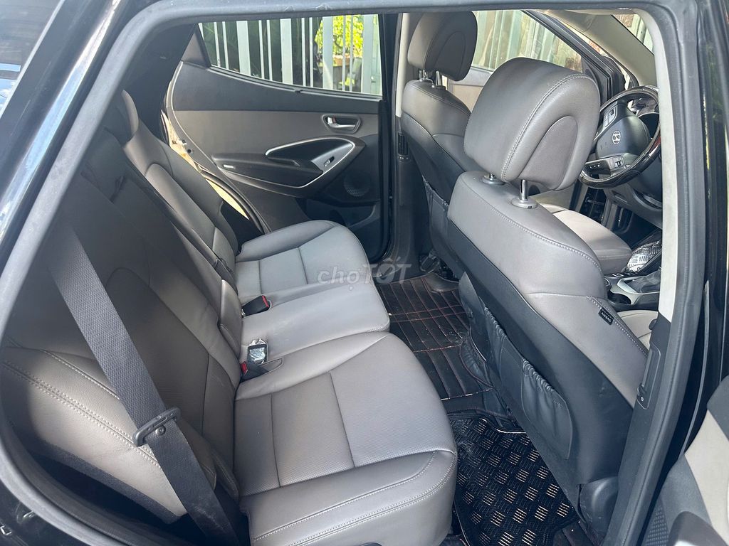 SIÊU CỌP HYUNDAI SANTAFE 2016 FULL OPTION ZIN A-Z. Mua bán Ô tô tại Quận Gò Vấp Tp Hồ Chí Minh được đăng bởi Chợ Xe Ô Tô 362 Xe Chất uy Tín hình 2