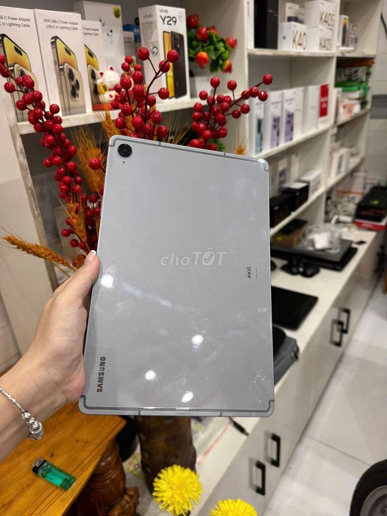 Samsung Tab S9 FE 6GB/128GB Xám. Mua bán Máy tính bảng tại Thành phố Sóc Trăng Sóc Trăng được đăng bởi Long hình 1