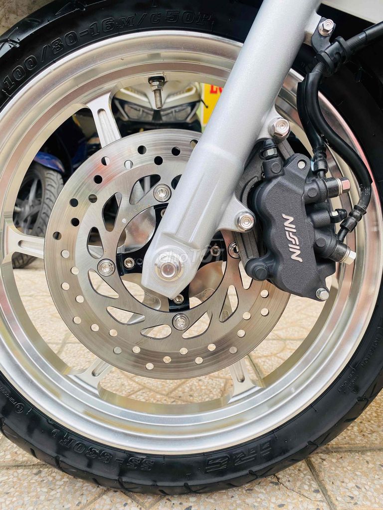 SH 160 CBS 2024 chuẩn 9k km độ kiểng siêu đẹp✅. Mua bán Xe máy tại Quận Ninh Kiều Cần Thơ được đăng bởi Hiếu Xe máy Tân Liên Hưng 2 hình 11