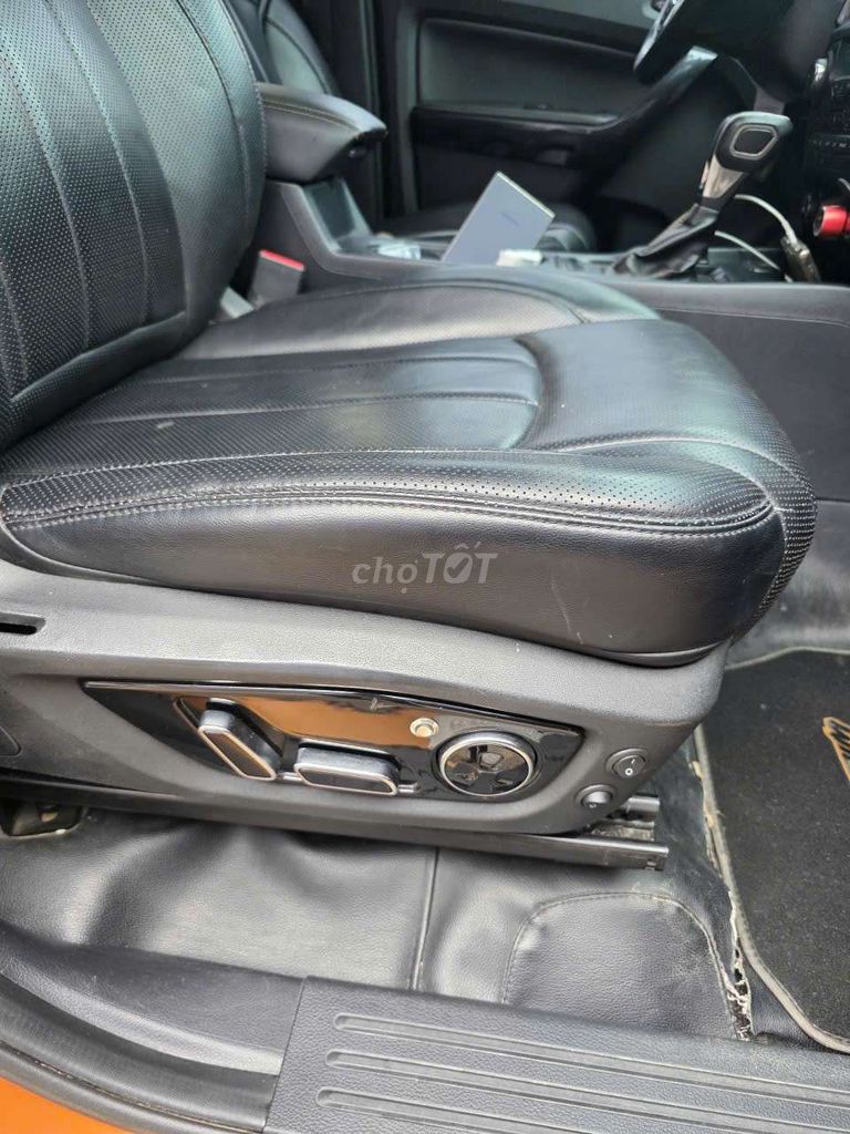 2019 đk 2020 WLIDTRACK 2.0 4x4 AT - 18000 km. Mua bán Ô tô tại Thành phố Thái Nguyên Thái Nguyên được đăng bởi Do Truyen hình 8