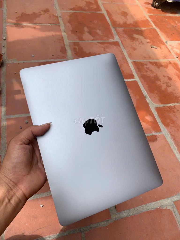 Apple Macbook Pro M1. Mua bán Laptop tại Huyện Quế Võ Bắc Ninh được đăng bởi Luân hình 1