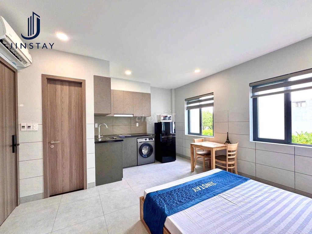 Khai trương CHDV Full Nội Thất ngay Làng Đại Học