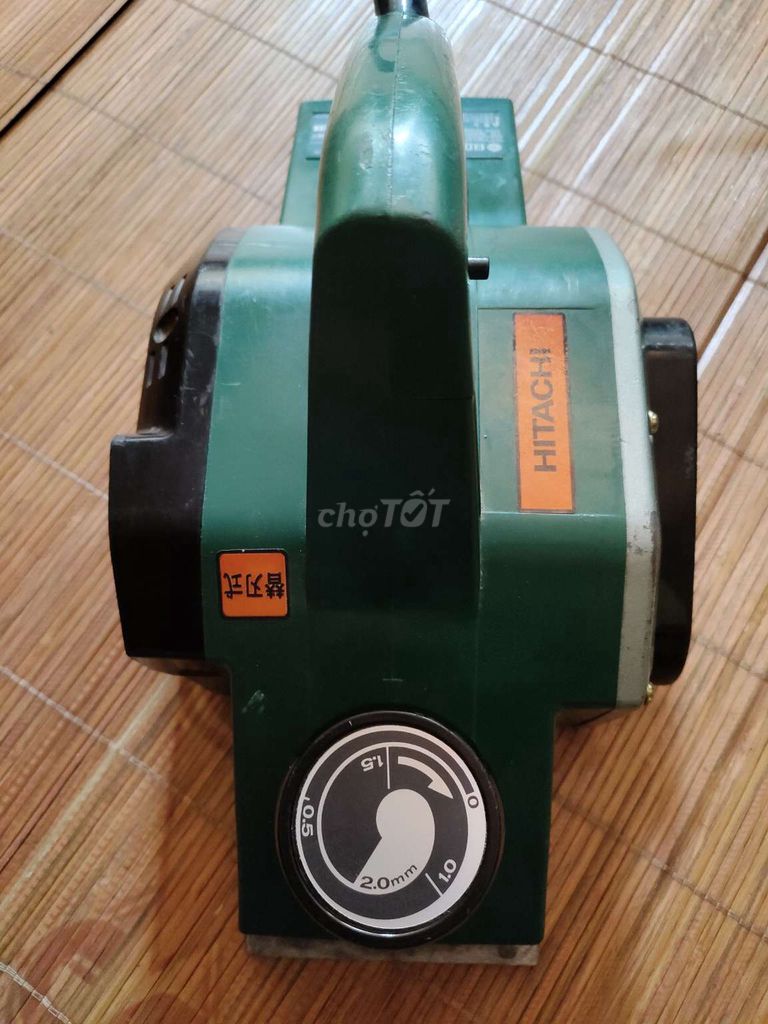 Bào gỗ Hitachi P20 Nhật bãi 100v (Lưỡi 82mm). Mua bán Đồ chuyên dụng, Giống nuôi trồng tại Huyện Trần Văn Thời Cà Mau được đăng bởi Đồ Nhật Bãi 100v hình 1
