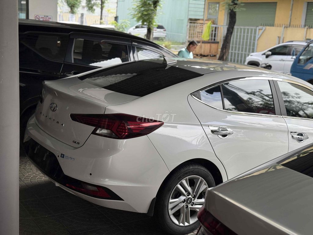 Hyundai Elantra 2021 1.6 AT GLS. Mua bán Ô tô tại Quận Hải Châu Đà Nẵng được đăng bởi Hoàng hình 2