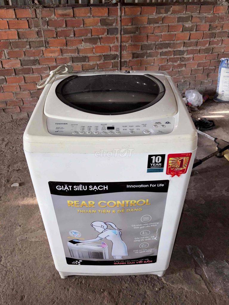 Máy giặt Toshiba 9kg cửa trên Trắng bh6t. Mua bán Máy giặt tại Huyện Hóc Môn Tp Hồ Chí Minh được đăng bởi Điện Máy Thanh Lý 1368 hình 1