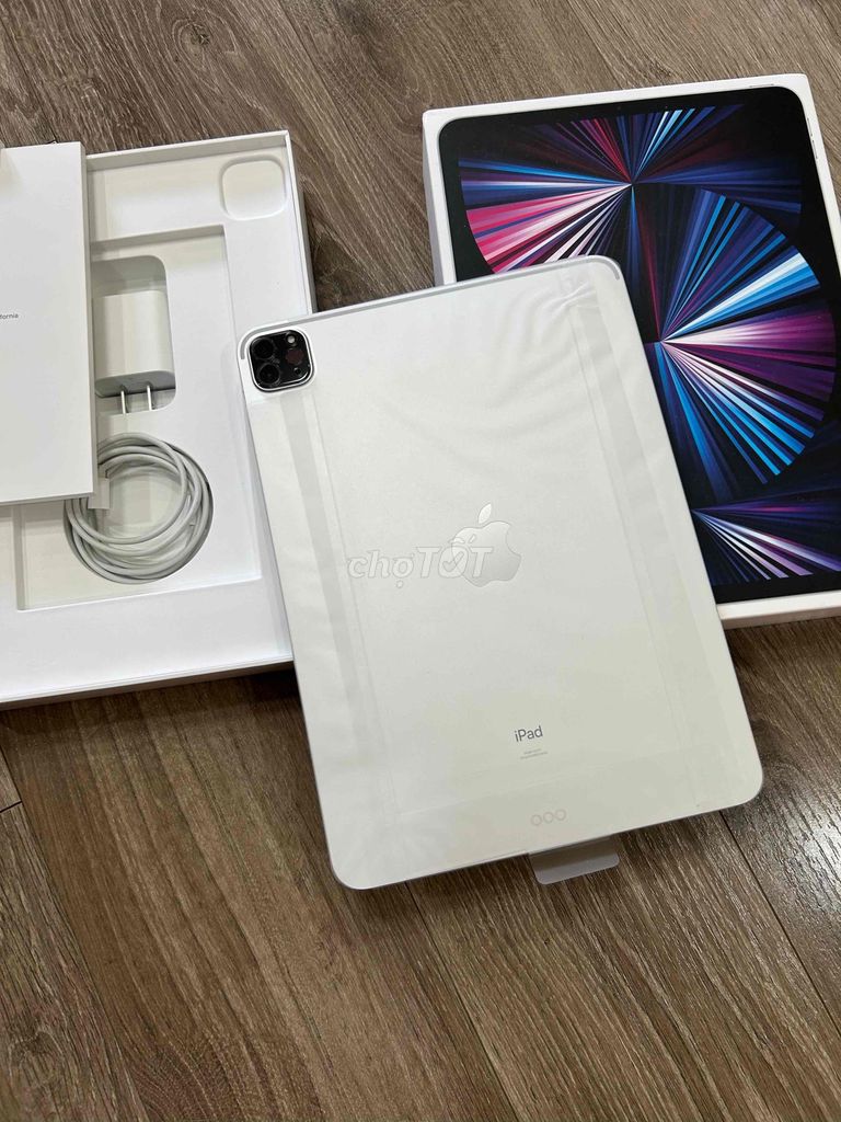 Apple iPad Pro 11 M1 16GB/1TB Bạc. Mua bán Máy tính bảng tại Quận Đống Đa Hà Nội được đăng bởi Hoàng Điển Trai Long hình 1