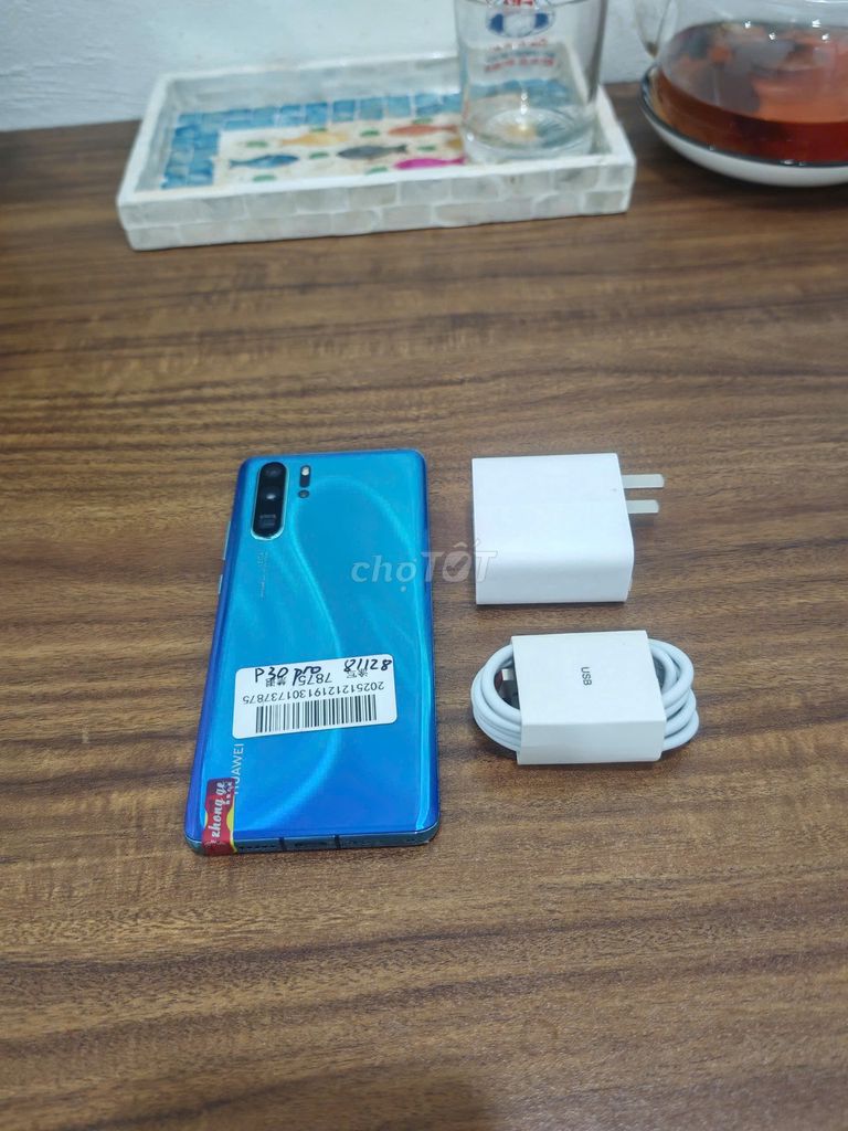 Huawei P30 Pro 8/128 Xanh sạc cáp có ship COD. Mua bán Điện thoại tại Quận Hoàng Mai Hà Nội được đăng bởi Trần Ngọc Hiếu hình 1