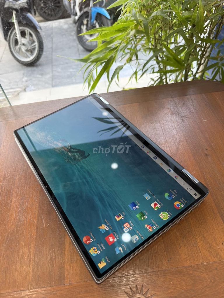 Dell Latitude 7400 2in1 i7 or i5 16GB ZIN USA. Mua bán Laptop tại Quận Cầu Giấy Hà Nội được đăng bởi Quốc Trường hình 1