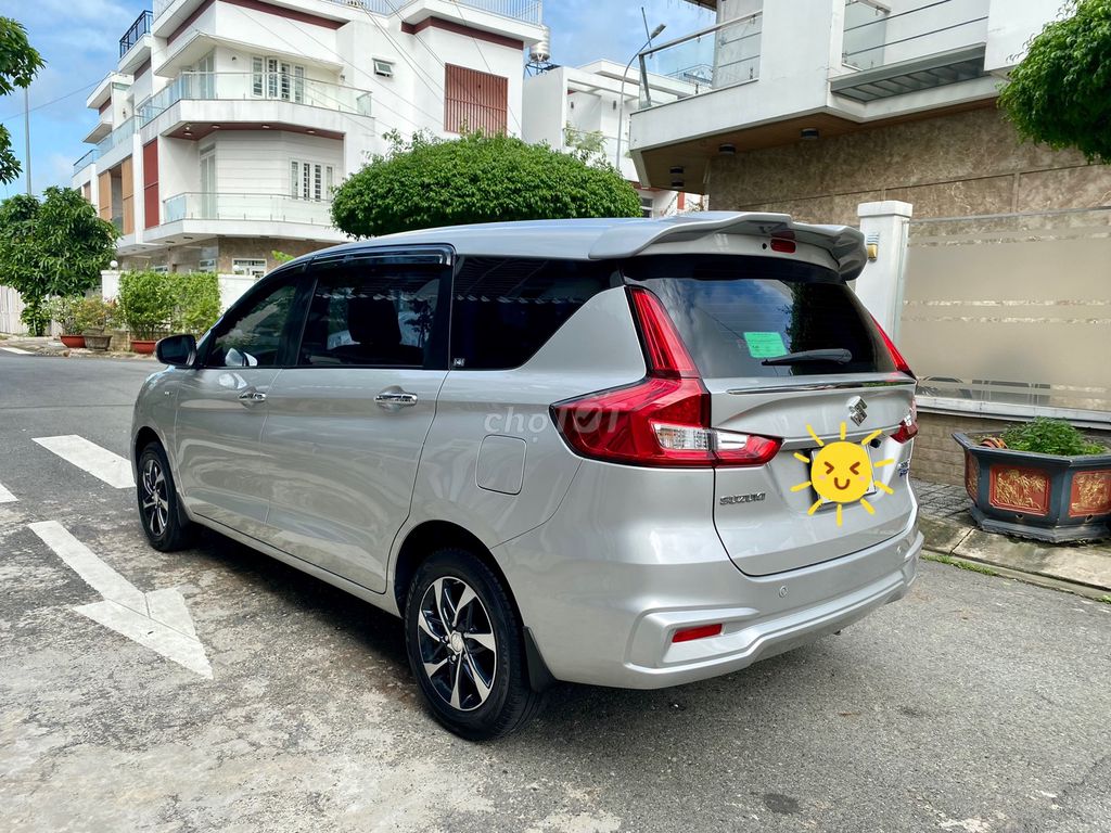 Suzuki Ertiga Hybrid 2022 số tự động 7c chạy lướt