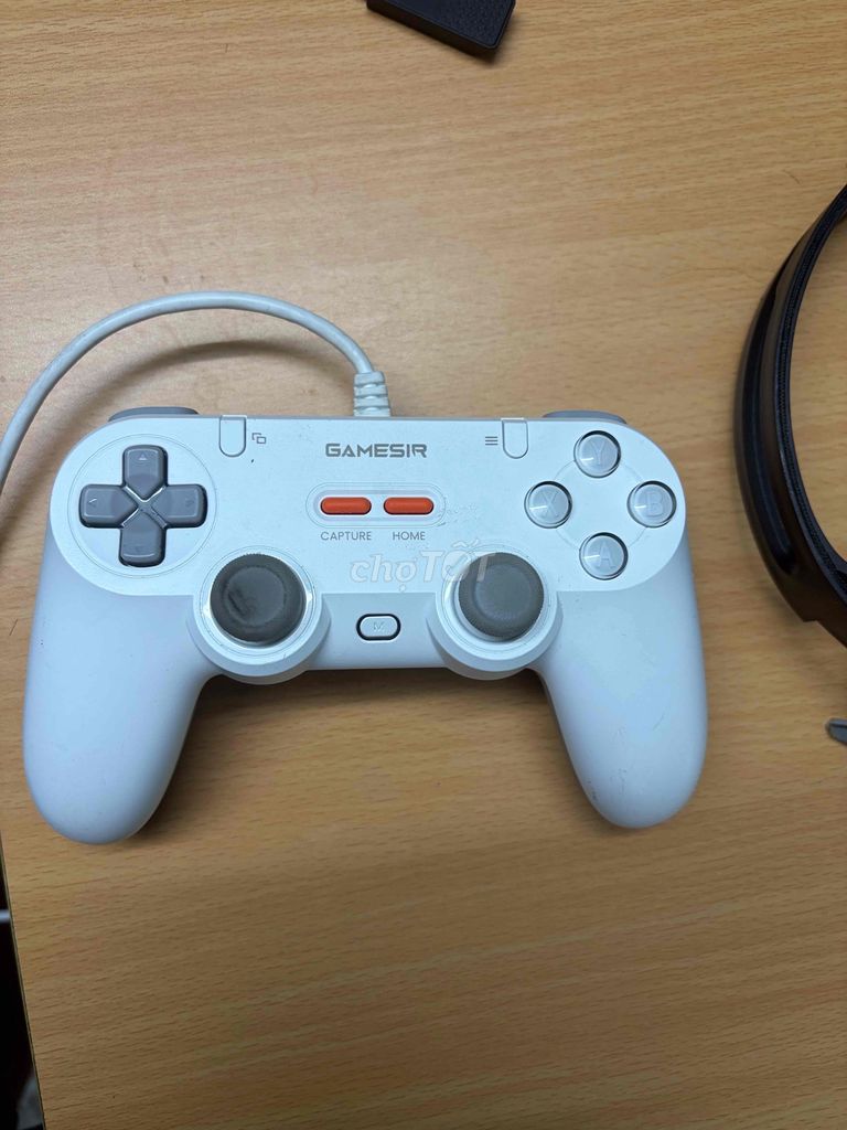 Tay cầm chơi game Gamesir T3 Lite Trắng. Mua bán Thiết bị chơi game tại Quận Gò Vấp Tp Hồ Chí Minh được đăng bởi Anh Tien hình 1