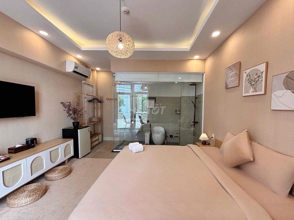 CHO THUÊ CĂN HỘ DỊCH VỤ STUDIO BAN CÔNG NẰM TẠI SƯ VẠN HẠNH Q10