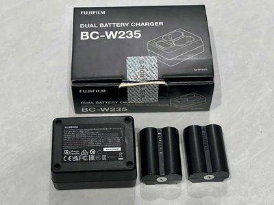 Dock sạc đôi+2 pin zin fuji w235. Mua bán Máy ảnh, Máy quay tại Quận Gò Vấp Tp Hồ Chí Minh được đăng bởi Danh Lee