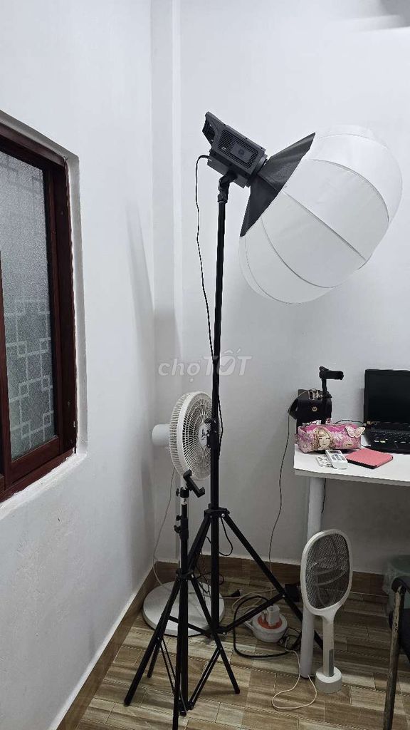 Đèn livestream softbox + TẶNG chân quay đt. Mua bán Máy ảnh, Máy quay tại Thành phố Dĩ An Bình Dương được đăng bởi Mộc Trà hình 1