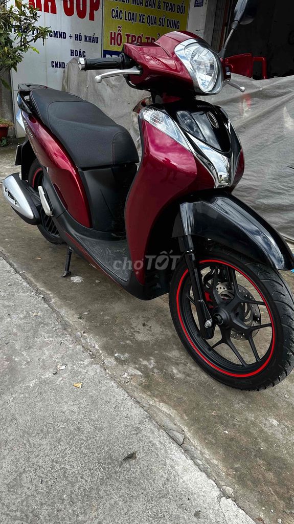 Honda SH Mode 2017 đỏ đen ( hỗ trợ góp ). Mua bán Xe máy tại Huyện Chợ Mới An Giang được đăng bởi Cửa hàng xe Thiên Phước 2 hình 3