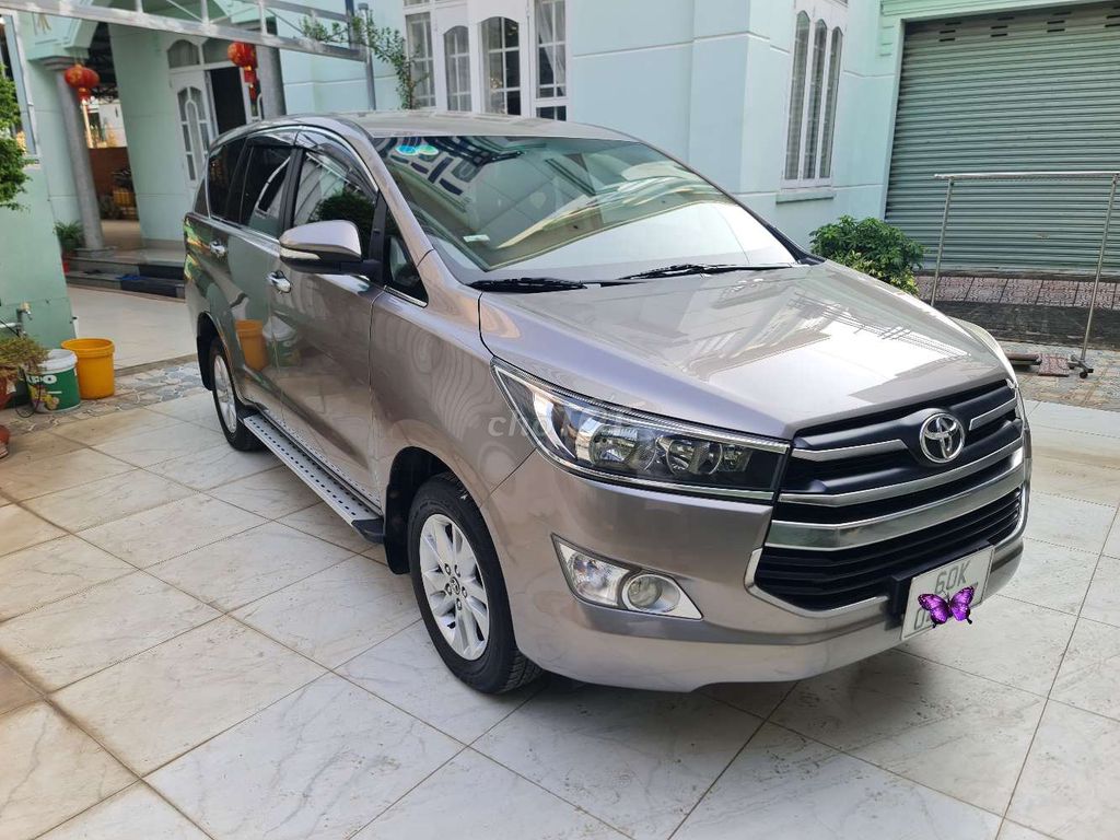 Toyota Innova 2017 số sàn kg đối thủ